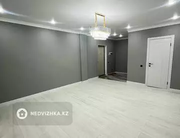 2-комнатная квартира, этаж 5 из 12, 52 м²