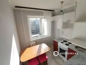 2-комнатная квартира, этаж 4 из 5, 45 м²