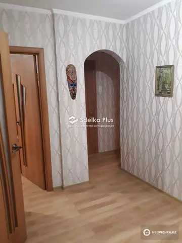 3-комнатная квартира, этаж 4 из 5, 63 м²