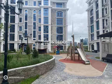 3-комнатная квартира, этаж 4 из 6, 134 м²