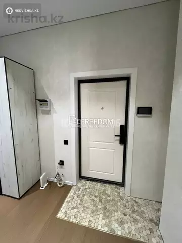 3-комнатная квартира, этаж 6 из 12, 67 м²