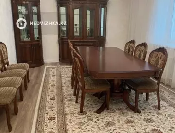 3-комнатная квартира, этаж 8 из 18, 120 м²