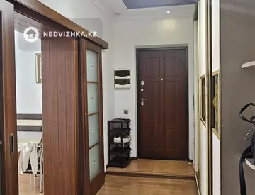 3-комнатная квартира, этаж 3 из 19, 97 м²