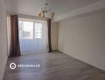 3-комнатная квартира, этаж 4 из 5, 80 м²