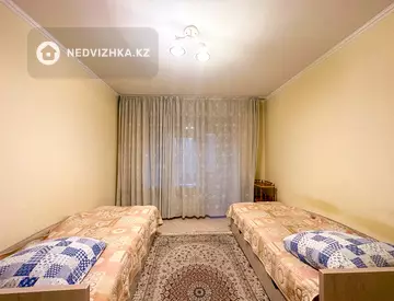 3-комнатная квартира, этаж 3 из 4, 76 м²