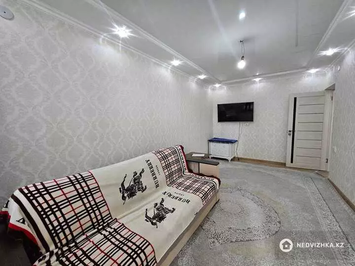 54 м², 3-комнатная квартира, этаж 4 из 4, 54 м², изображение - 1