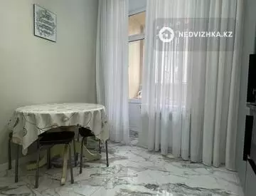 3-комнатная квартира, этаж 4 из 10, 91 м²