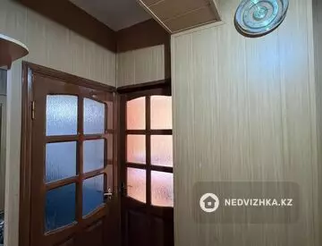 2-комнатная квартира, этаж 1 из 5, 58 м²