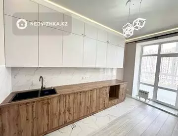 1-комнатная квартира, этаж 11 из 12, 38 м²