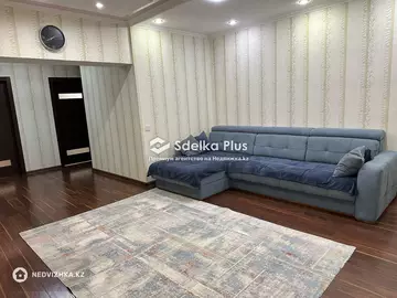 3-комнатная квартира, этаж 1 из 5, 107 м²