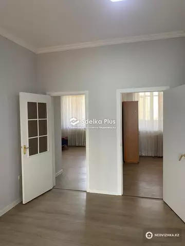 3-комнатная квартира, этаж 9 из 10, 113 м²