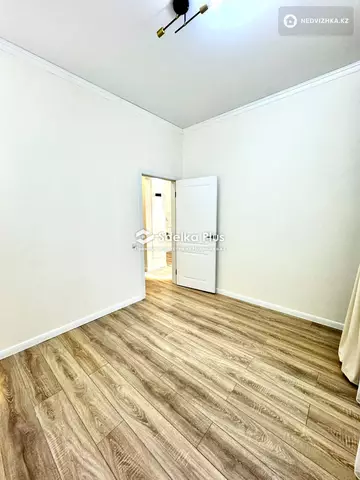 2-комнатная квартира, этаж 2 из 9, 36 м²