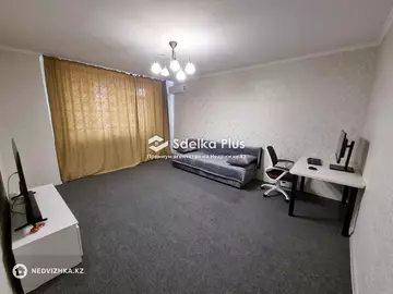 1-комнатная квартира, этаж 9 из 12, 52 м²