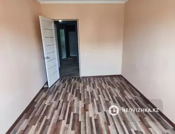 4-комнатная квартира, этаж 3 из 5, 111 м²