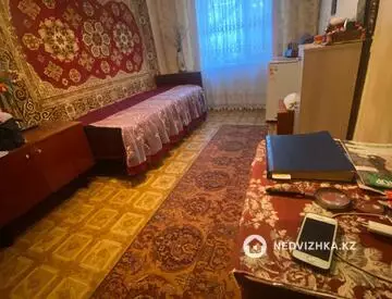 2-комнатная квартира, этаж 3 из 5, 42 м²