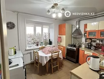 3-комнатная квартира, этаж 4 из 9, 72 м²