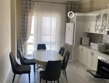 3-комнатная квартира, этаж 11 из 16, 115 м²