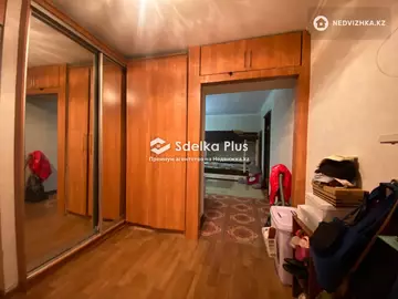 2-комнатная квартира, этаж 3 из 5, 61 м²