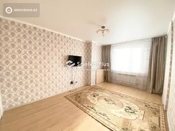 1-комнатная квартира, этаж 13 из 13, 43 м²