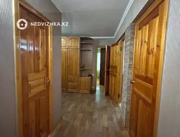 3-комнатная квартира, этаж 2 из 5, 74 м²