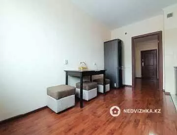 2-комнатная квартира, этаж 15 из 16, 82 м²