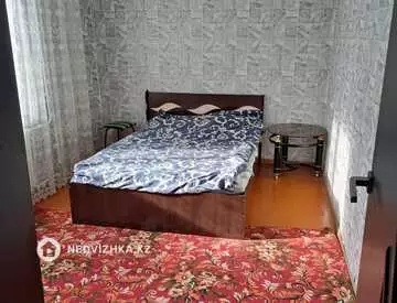 4-комнатная квартира, этаж 2 из 5, 80 м², на длительный срок