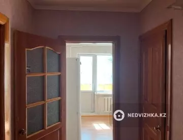 1-комнатная квартира, этаж 3 из 9, 35 м²