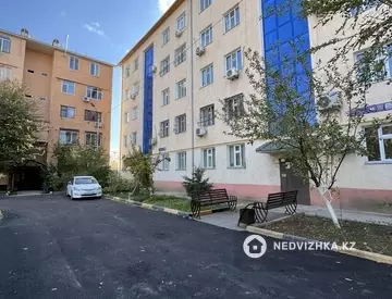 4-комнатная квартира, этаж 5 из 5, 138 м²