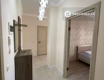 2-комнатная квартира, этаж 13 из 20, 64 м²