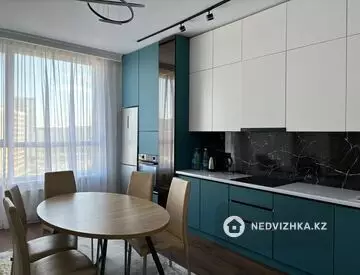 2-комнатная квартира, этаж 9 из 18, 67 м², на длительный срок