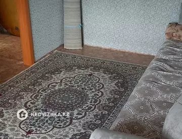 2-комнатная квартира, этаж 3 из 5, 46 м²