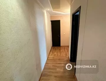 3-комнатная квартира, этаж 4 из 14, 66 м²