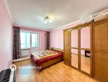 2-комнатная квартира, этаж 12 из 13, 86 м²