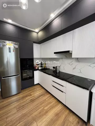 2-комнатная квартира, этаж 6 из 13, 75 м²