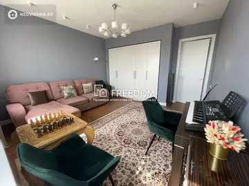 4-комнатная квартира, этаж 2 из 5, 150 м²