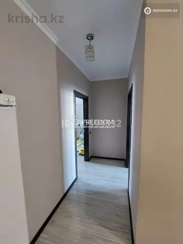 4-комнатная квартира, этаж 7 из 12, 130 м²