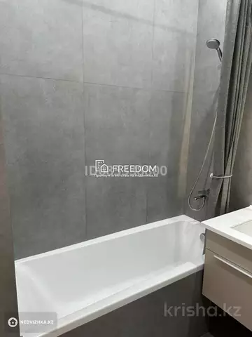 4-комнатная квартира, этаж 3 из 9, 125 м²