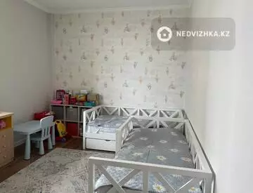 3-комнатная квартира, этаж 12 из 18, 107 м²