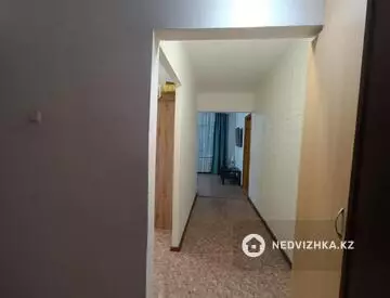 3-комнатная квартира, этаж 1 из 4, 56 м²