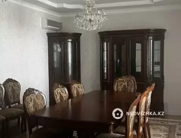 3-комнатная квартира, этаж 8 из 18, 120 м²