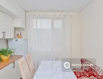 1-комнатная квартира, этаж 8 из 9, 34 м²