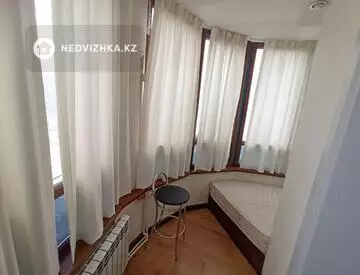 3-комнатная квартира, этаж 8 из 14, 85 м²