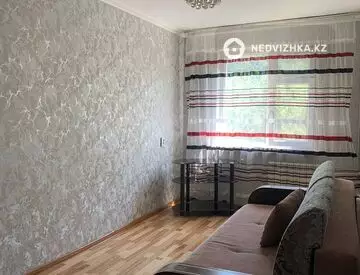 4-комнатная квартира, этаж 3 из 5, 77 м²