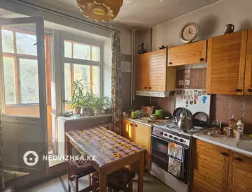 70 м², 3-комнатная квартира, этаж 2 из 5, 70 м², изображение - 6