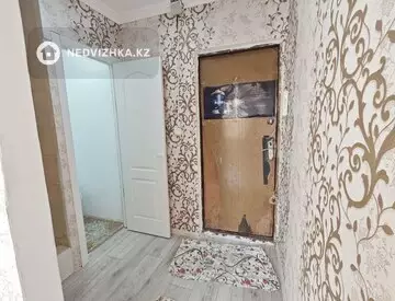 1-комнатная квартира, этаж 4 из 4, 17 м²