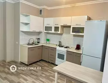 1-комнатная квартира, этаж 2 из 9, 30 м²