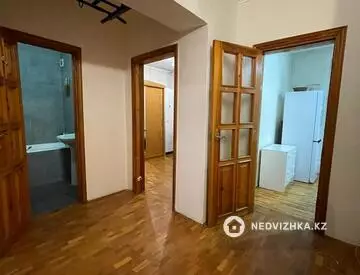 70.3 м², 3-комнатная квартира, этаж 2 из 5, 70 м², изображение - 23