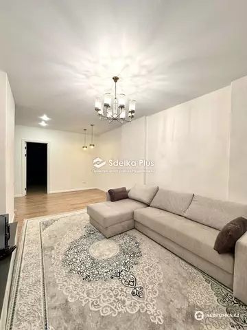 3-комнатная квартира, этаж 12 из 14, 106 м²