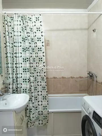 2-комнатная квартира, этаж 9 из 18, 74 м²