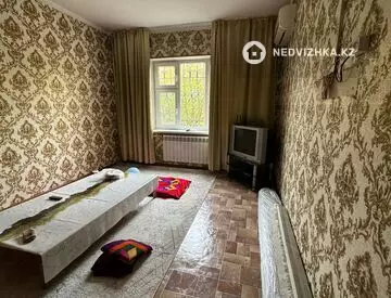 2-комнатная квартира, этаж 2 из 5, 50 м²